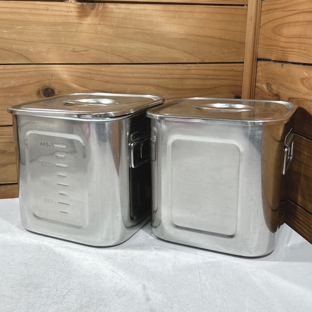【中古】YUKIWA/ユキワ 三宝産業 ステンレス 深型角キッチンポット SIZE:19.5 持ち手・蓋付き 目盛あり 2点セット