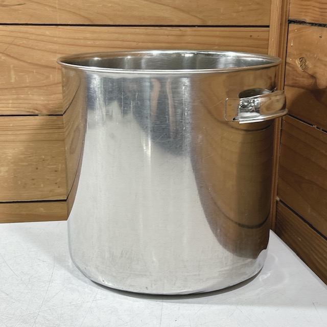 【中古】Clover/クローバー ステンレス 寸胴鍋 ストックポット 22cm φ225×H220(mm) 約8L 持ち手 目盛付き《在庫数 5》