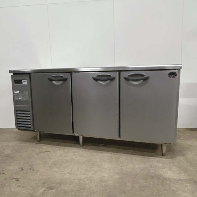 【中古】Panasonic/パナソニック  業務用 コールドテーブル冷蔵庫 台下冷蔵庫 SUR-K1861SB 3枚扉 2024年製