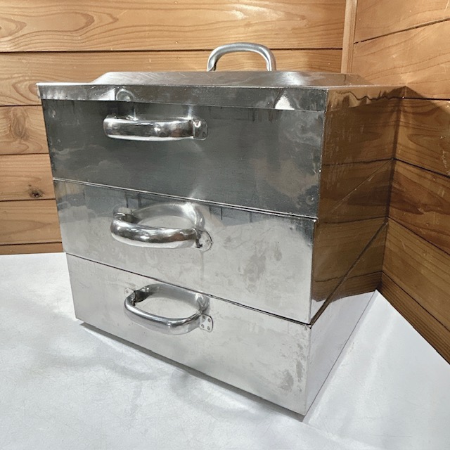 【中古】業務用 ステンレス蒸し器 角型ステンレス蒸し器鍋 業務用蒸し器 3段  W520×D425×H440(mm) ※下段水槽なし