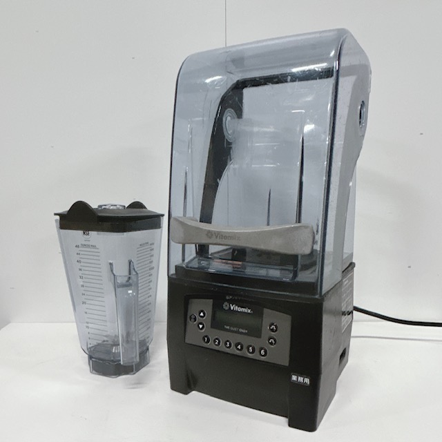 【中古】Vitamix/バイタミックス 業務用フードプロセッサー 業務用 ミキサー サイレントブレンダー VMO150 容量2.2L 2016年製