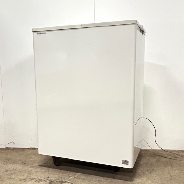 【中古】Panasonic/パナソニック 業務用 冷凍ストッカー 業務用冷凍庫 スライド扉タイプ SCR-CDS86 138L 2022年製
